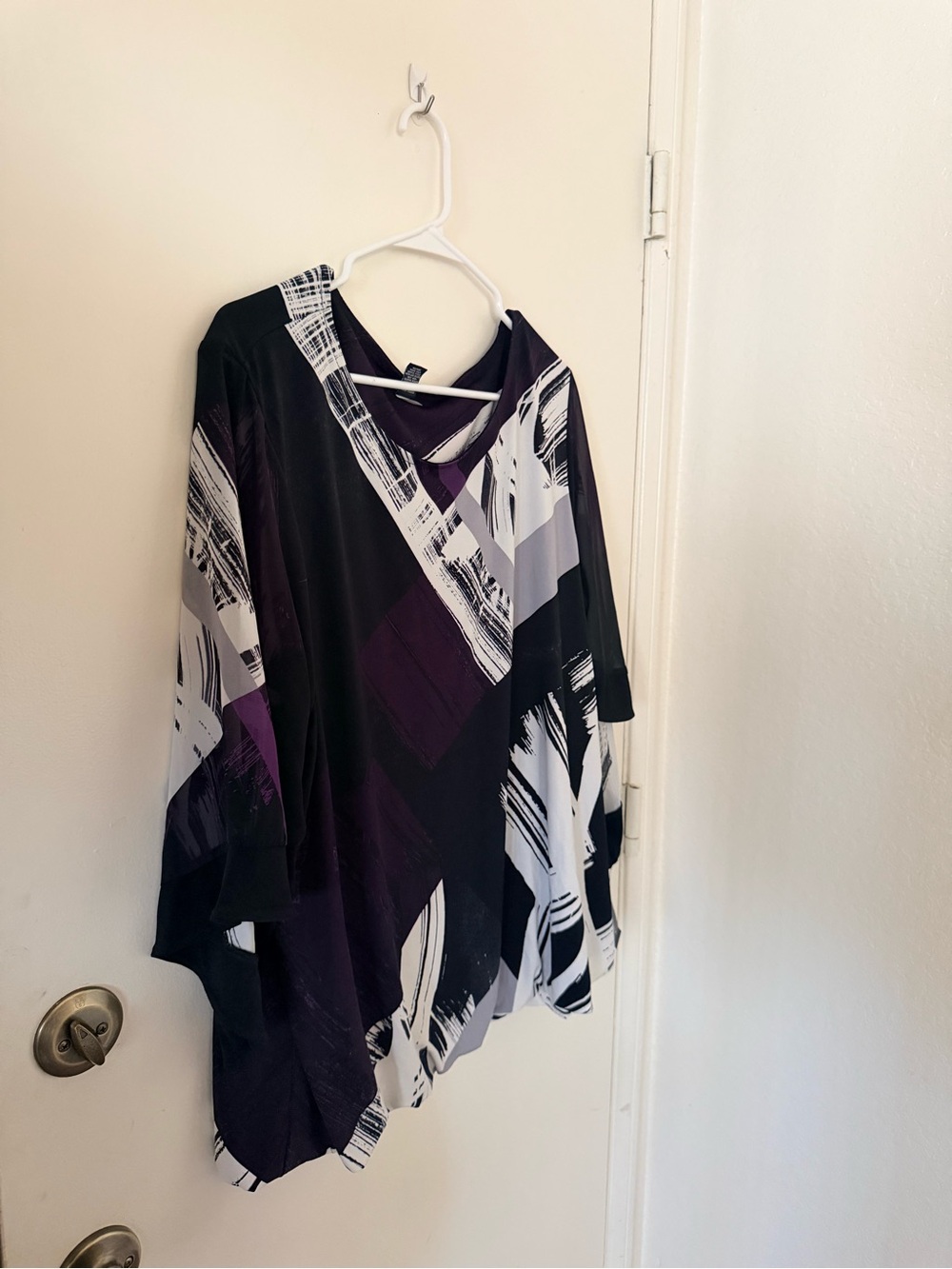 Alfani Black, White & Purple Abstract V-Neck Tunic - Picture 2 of 4